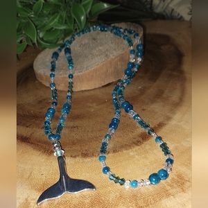 Apetite and crystal Y necklace